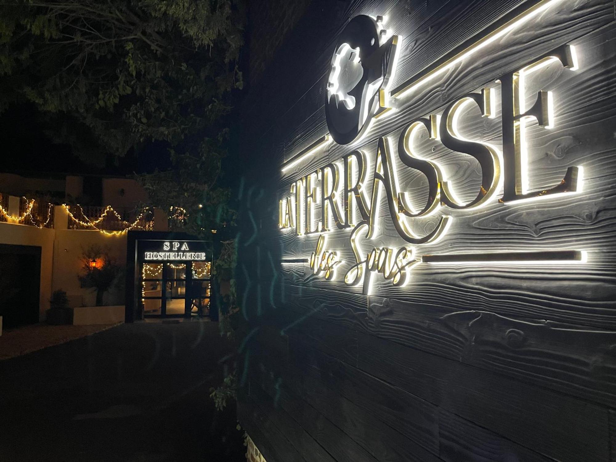 La Terrasse Des Spas - Restaurant - Institut Massage アーズブルック エクステリア 写真