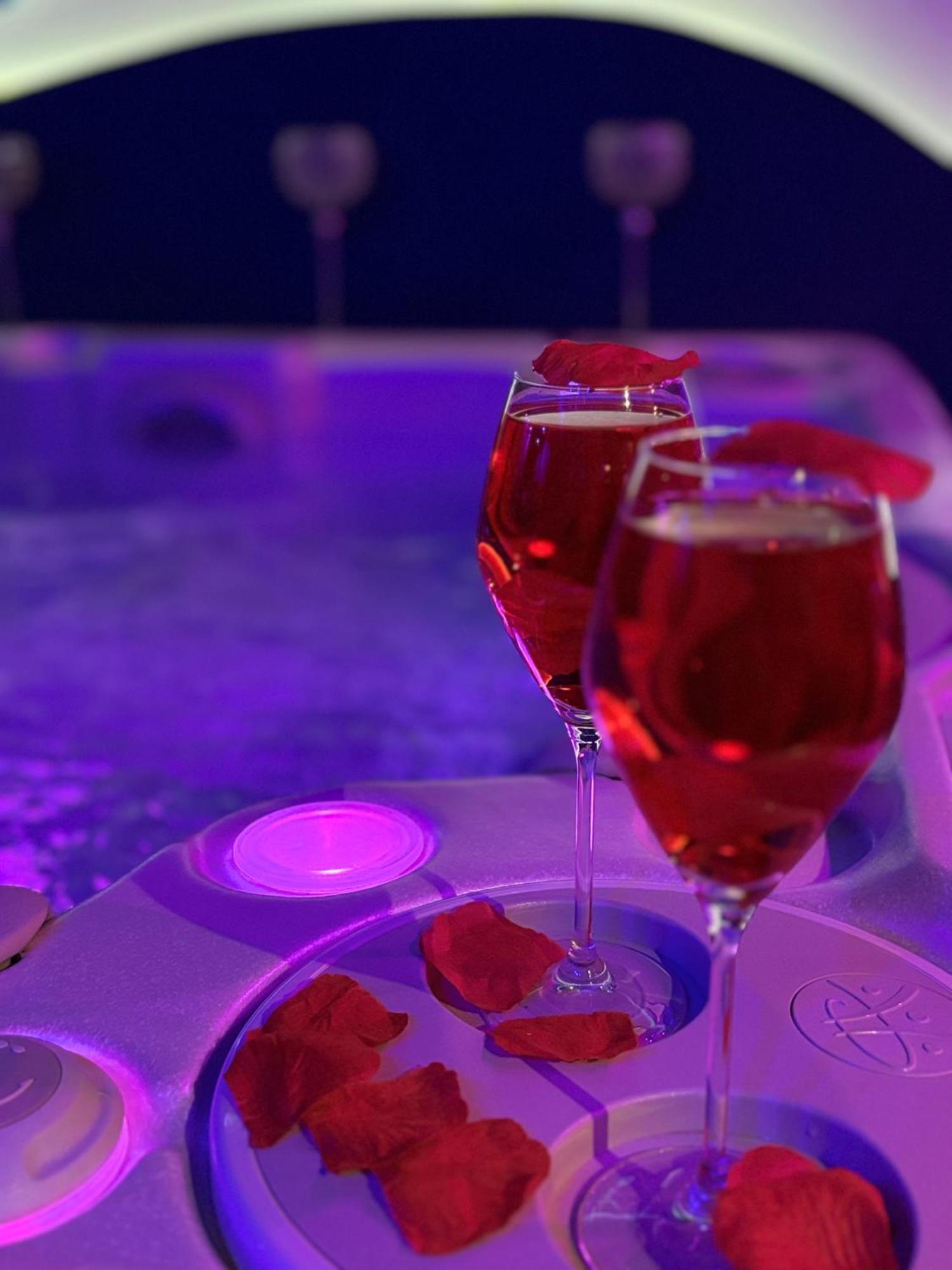 La Terrasse Des Spas - Restaurant - Institut Massage アーズブルック エクステリア 写真